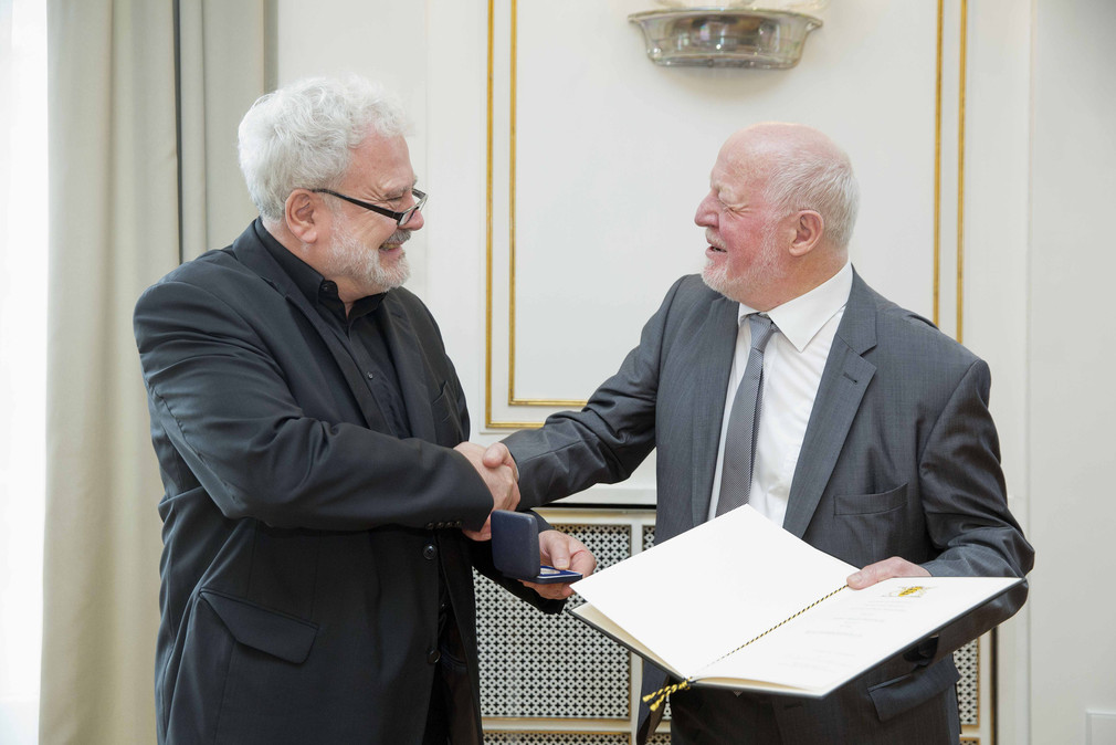 Staatsminister Klaus-Peter Murawski (l.) und Martin Hechinger (r.)