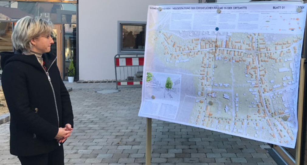 Wirtschaftsministerin Nicole Hoffmeister-Kraut bei ihrer Kreisbereisung in Tübingen (Foto: Ministerium für Wirtschaft, Arbeit und Wohnungsbau Baden-Württemberg)