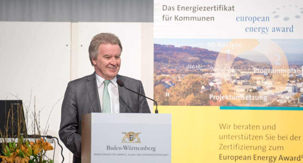 Umweltminister Franz Untersteller bei der Verleihung des European Energy Award am 19. Februar 2018 im Stadthaus Ulm (Foto: © Martin Stollberg Fotojournalismus)