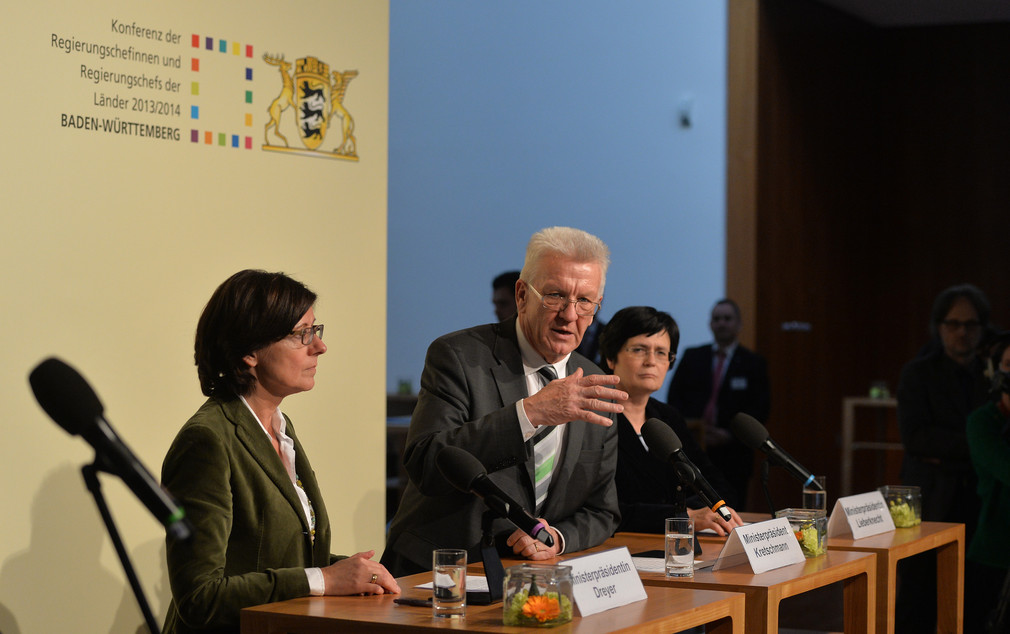 v.l.n.r.: Ministerpräsidentin Malu Dreyer, Ministerpräsident Winfried Kretschmann und Ministerpräsidentin Christine Lieberknecht