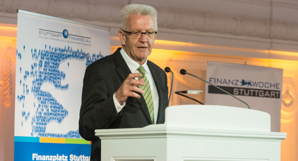 Ministerpräsident Winfried Kretschmann bei seiner Rede beim Finanzplatzgipfel Stuttgart 2016 (Foto: Stuttgart Financial)