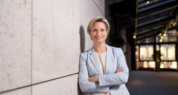 Ministerin Dr. Nicole Hoffmeister-Kraut (Bild: © Martin Stollberg)