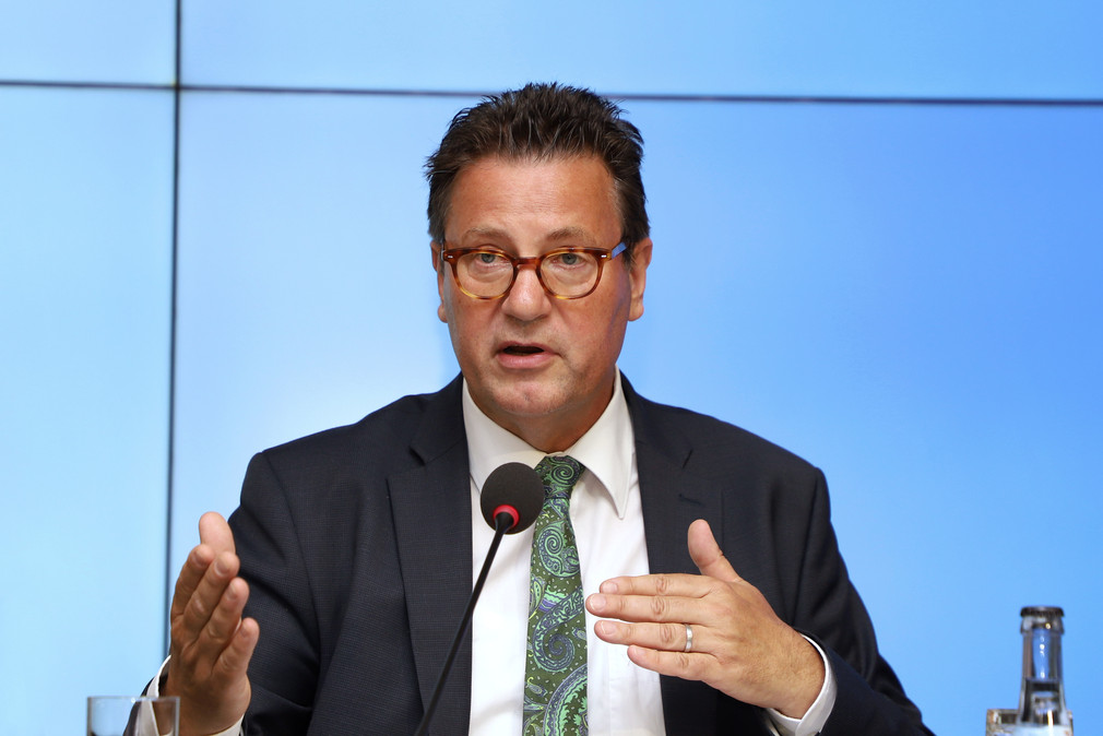 Minister für Ländlichen Raum und Verbraucherschutz, Peter Hauk (Bild: Staatsministerium Baden-Württemberg)