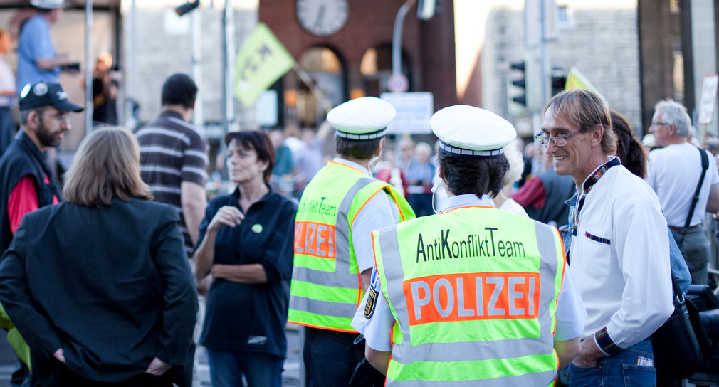 Polizei Anti-konflikt Team