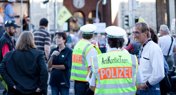 Polizei Anti-konflikt Team