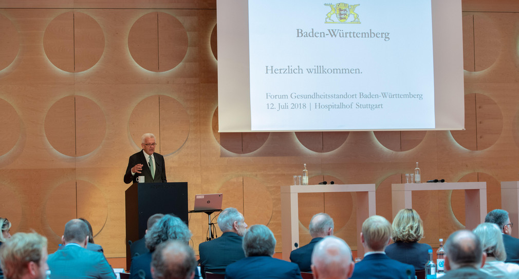 Ministerpräsident Winfried Kretschmann bei seiner einführenden Rede