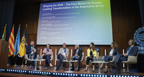 Podiumsgespräch der Vier Motoren beim Wirtschaftsgipfel in Brüssel