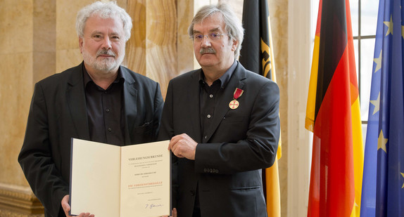 Staatssekretär Klaus-Peter Murawski (l.) und Dr. Gerhard Cube (r.)