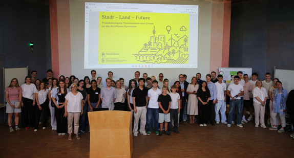 Ein Bild der teilnehmenden beruflichen Schulen am Projekt „Stadt – Land – Future“
