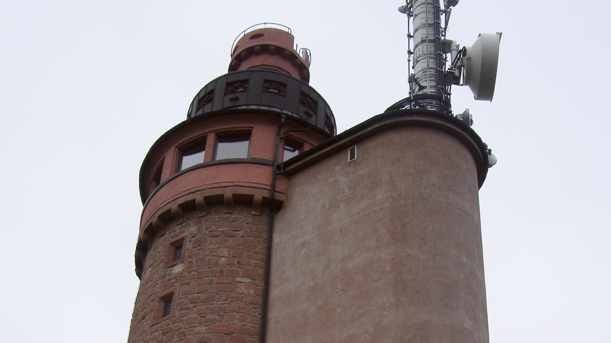 Der Merkurturm auf dem Merkurberg in Baden-Baden