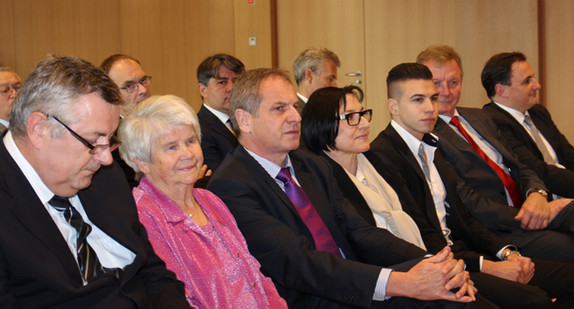 Verleihung des Mittelkreuzes des Verdienstordens der Republik Ungarn an Innenminister Reinhold Gall