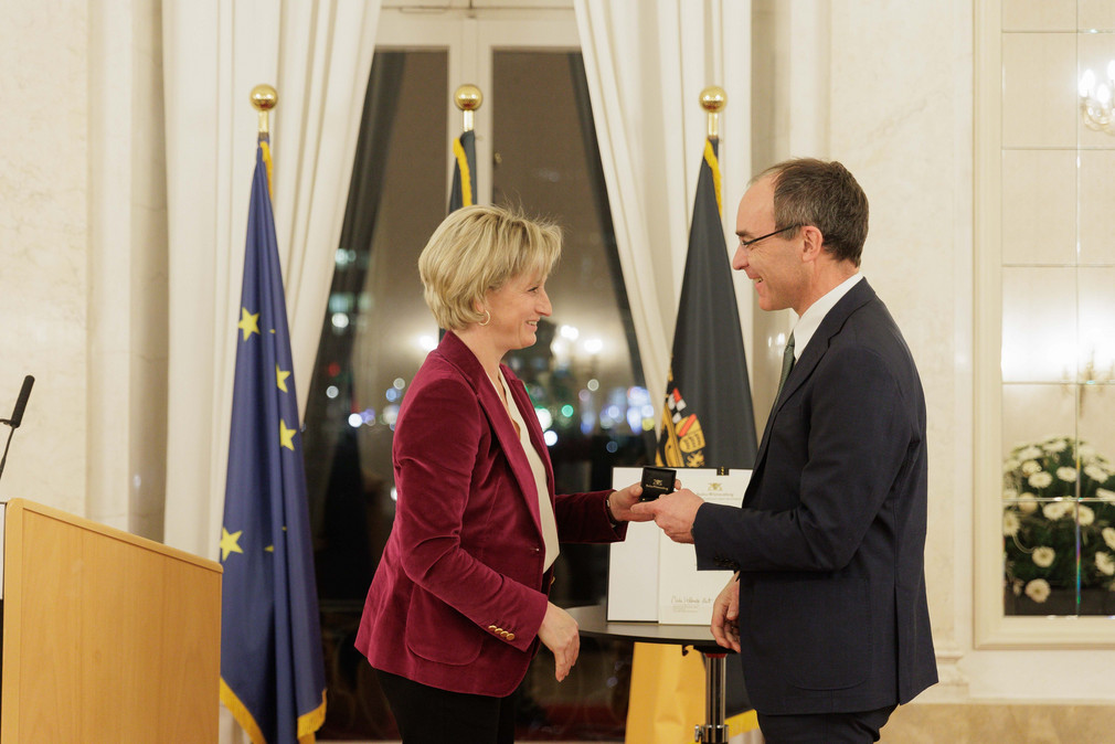 Verleihung Wirtschaftsmedaille 2022 - Ministerin Dr. Nicole Hoffmeister-Kraut und Ludwig Merckle