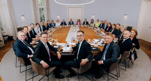Kabinettssitzung in der Villa Reitzenstein in Stuttgart