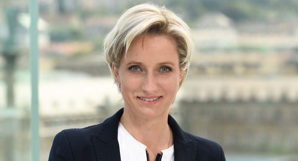 Dr. Nicole Hoffmeister-Kraut ist Ministerin für Wirtschaft, Arbeit und Wohnungsbau. (Bild: © Wirtschaftsministerium Baden-Württemberg)