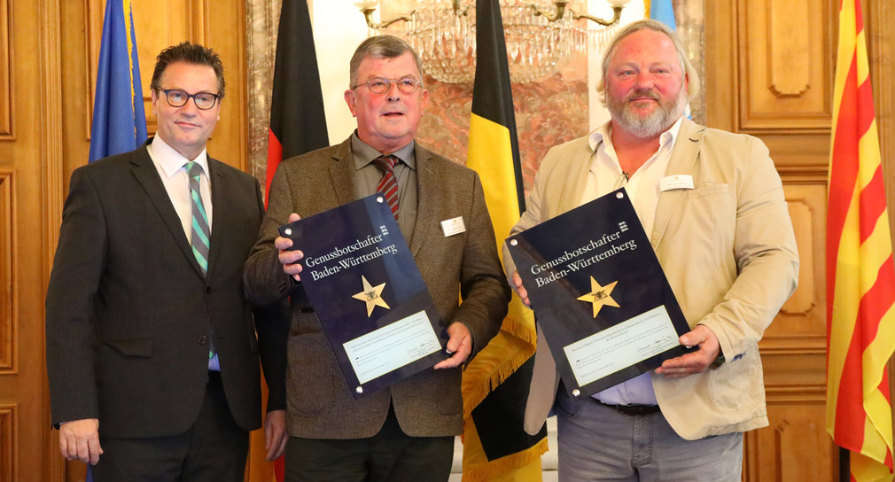 v.l.n.r.: Landwirtschschaftsminister Peter Hauk, Hubert Neidhart und Hartmann Dippon (Bild: Ministerium für Ländlichen Raum und Verbraucherschutz)
