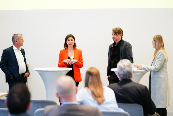 Cybersicherheit 4. Cybersicherheitsforum in Stuttgart 4. Cybersicherheitsforum in Stuttgart im Haus der Wirtschaft am 13. April 2022