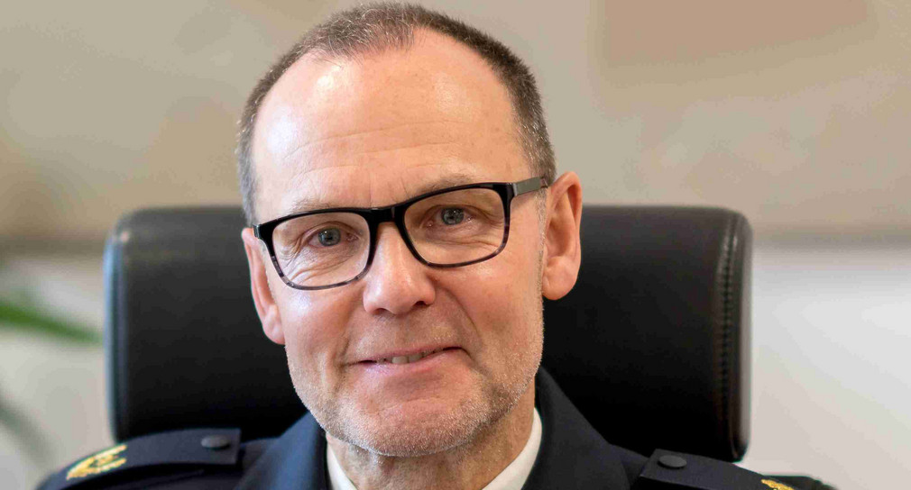 Polizei Freiburger Polizeipräsident in den Ruhestand verabschiedet