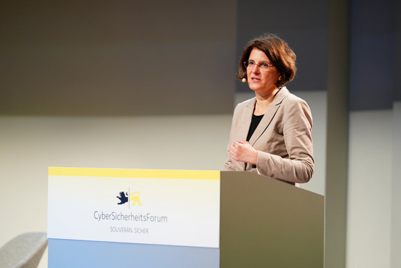 Cybersicherheit 4. Cybersicherheitsforum in Stuttgart 4. Cybersicherheitsforum in Stuttgart im Haus der Wirtschaft am 13. April 2022
