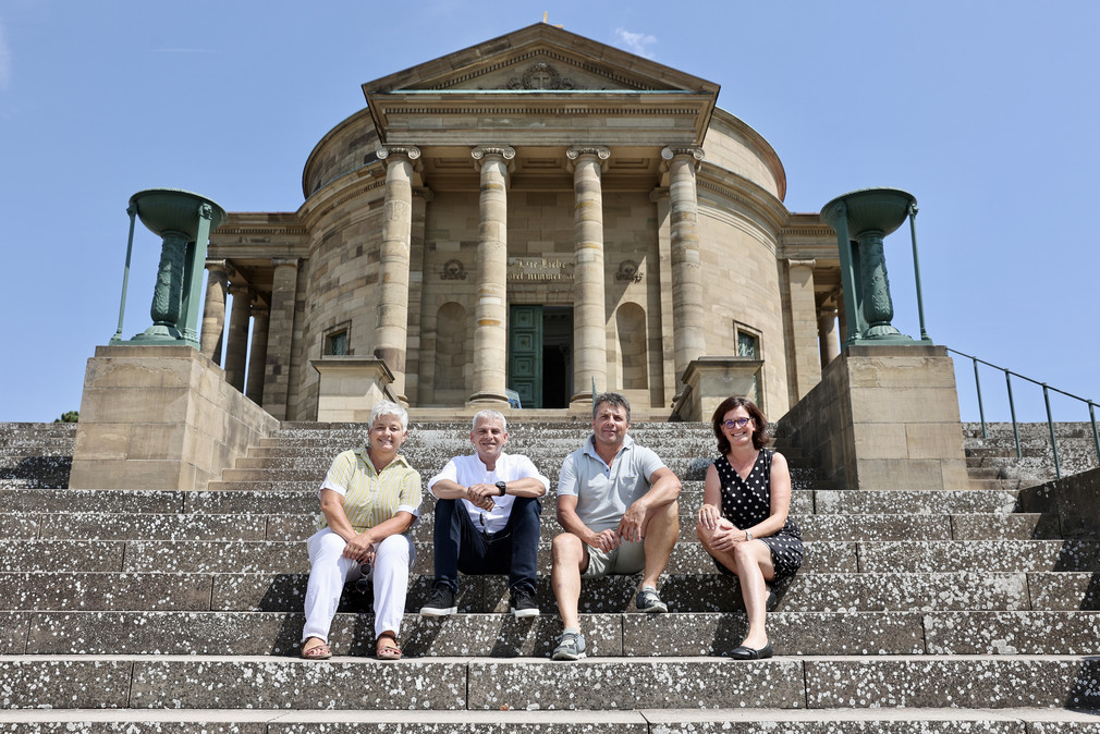 Tourismusreise Staatssekretär Rapp besucht Region Stuttgart Staatssekretär Rapp besucht die Grabkapelle auf dem Roten Berg in Stuttgart.