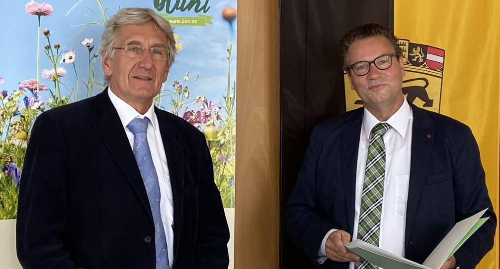 Dr. Hartmann und Minister Peter Hauk MdL