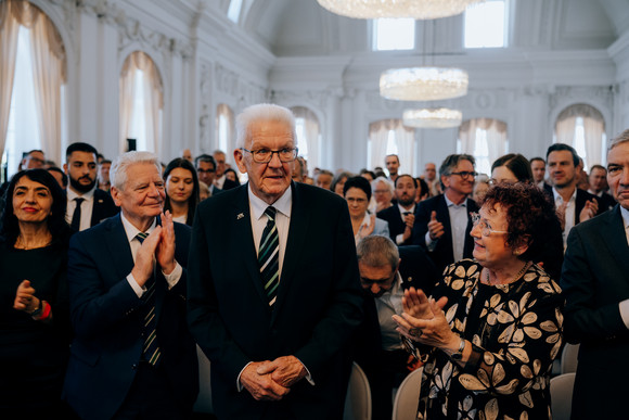 Stehender Applaus für Ministerpräsident Winfried Kretschmann
