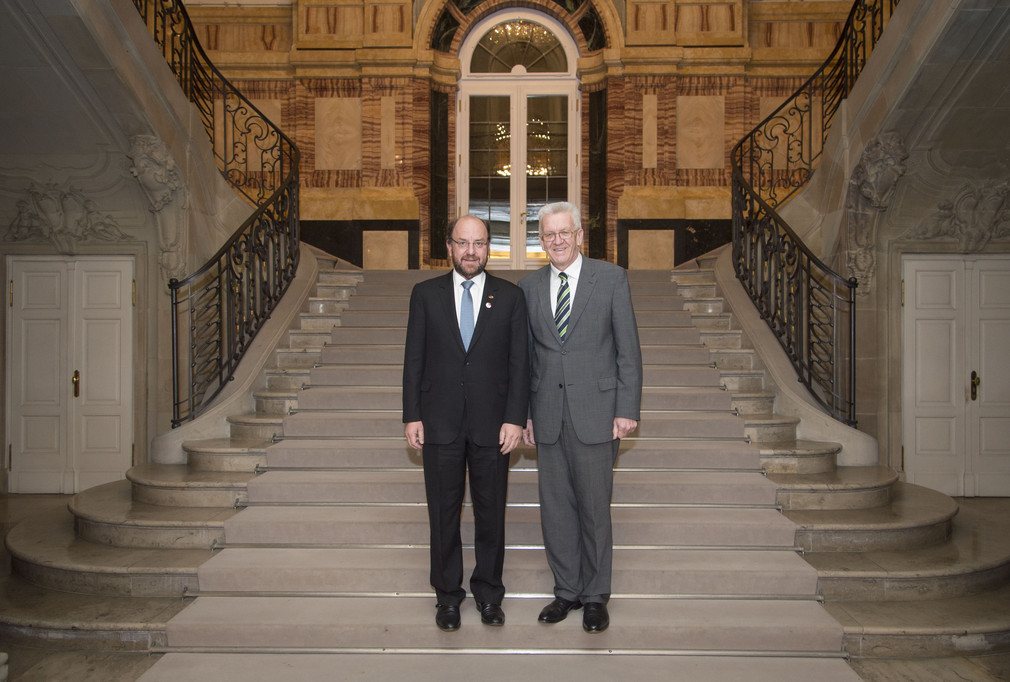Der chilenische Außenminister Alfredo Moreno Charme (l.) und Ministerpräsident Winfried Kretschmann (r.)