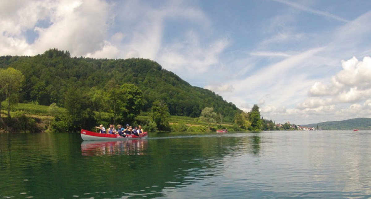 Kinder auf einem Ruderboot in Marienschlucht (© www.laCanoa.com)