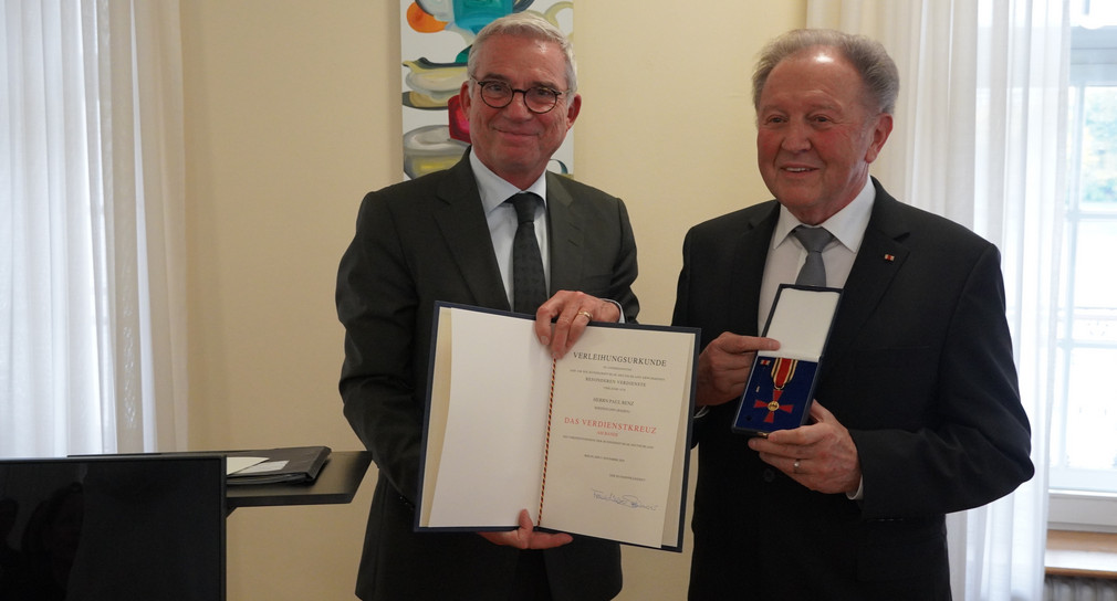 Verleihung des Bundesverdienstkreuzes