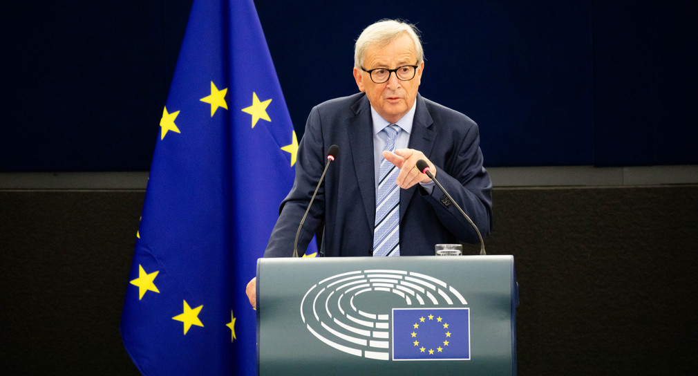Der scheidende Präsident der Europäischen Kommission, Jean-Claude Juncker, hält seine Abschiedsrede im Europäischen Parlament.