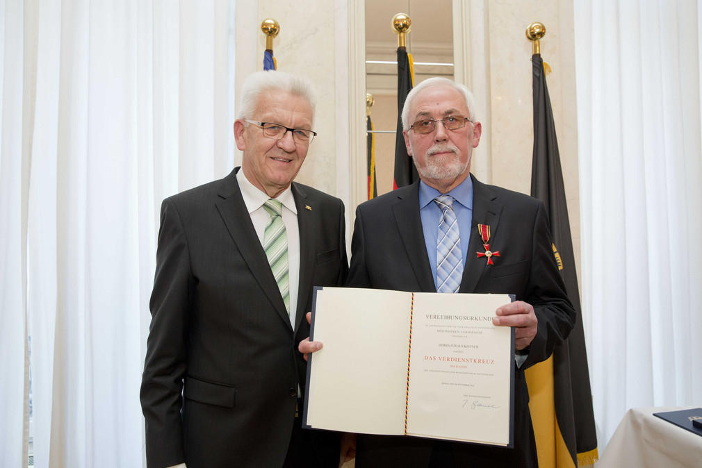 Ministerpräsident Winfried Kretschmann (l.) und Jürgen Kistner (r.)