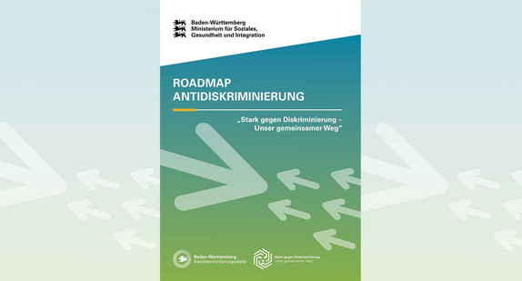 Titelseite der Broschüre Roadmap Antidiskriminierung „Stark gegen Diskriminierung – Unser gemeinsamer Weg“