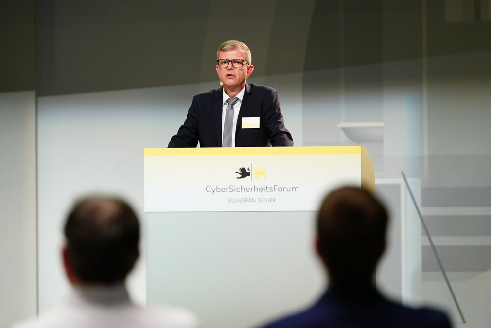 Cybersicherheit 4. Cybersicherheitsforum in Stuttgart 4. Cybersicherheitsforum in Stuttgart im Haus der Wirtschaft am 13. April 2022