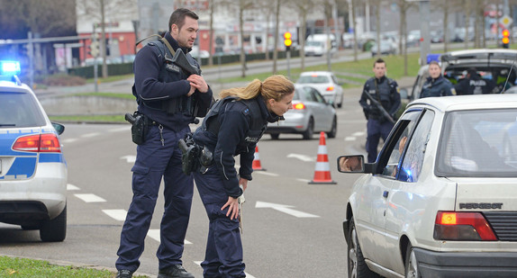 Eine Polizeikontrolle in Kehl. (Bild: dpa)