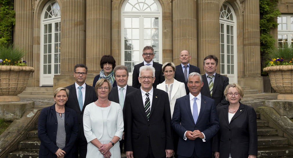Die im Kabinett stimmberechtigten Mitglieder der Landesregierung
