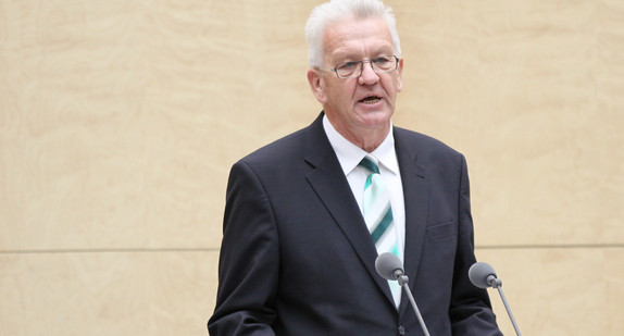 Ministerpräsident Winfried Kretschmann bei seiner Antrittsrede als Bundesratspräsident im Bundesrat am 2. November 2012.