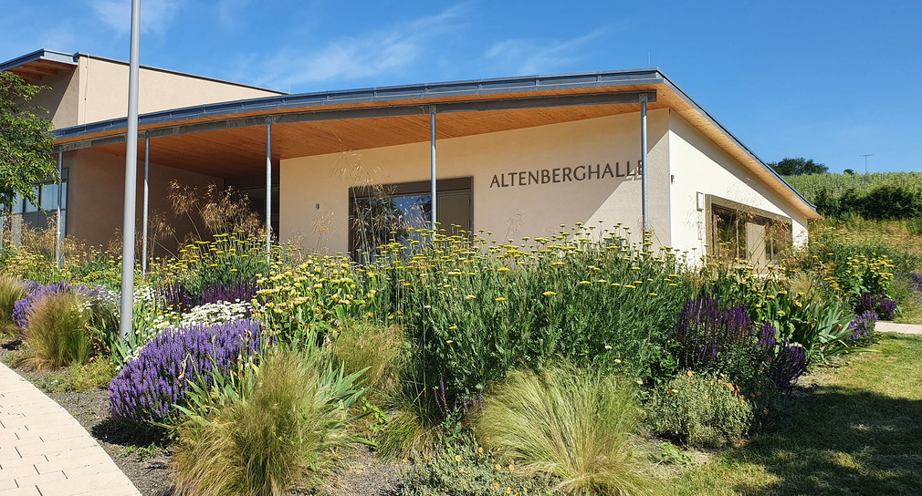 Das Bürgerzentrum Altenberghalle im Ortskern von Sulzburg-Laufen