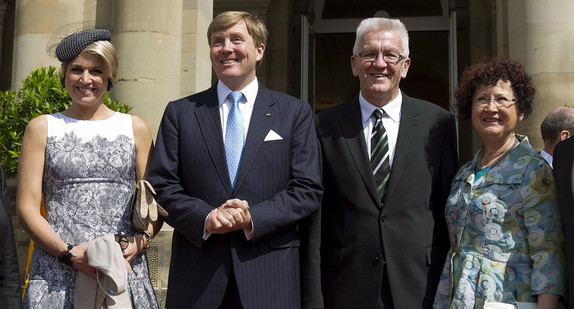 von links nach rechts: Königin Máxima und König Willem-Alexander der Niederlande sowie Ministerpräsident Winfried Kretschmann und Gerlinde Kretschmann