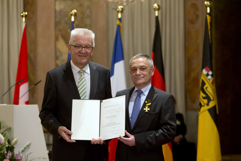 Ministerpräsident Winfried Kretschmann (l.) und Prof. Jean-Baptiste Joly (r.)