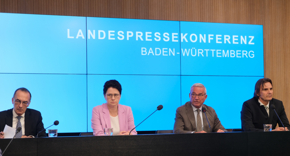 Pressekonferenz zu BAO Pandora mit Innenminister Thomas Strobl, Justizministerin Marion Gentges, LKA-Präsident Andreas Stenger