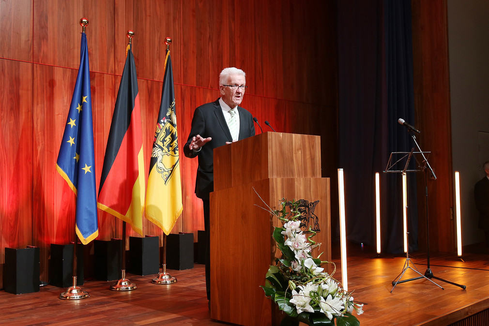 Ministerpräsident Winfried Kretschmann bei seiner Ansprache