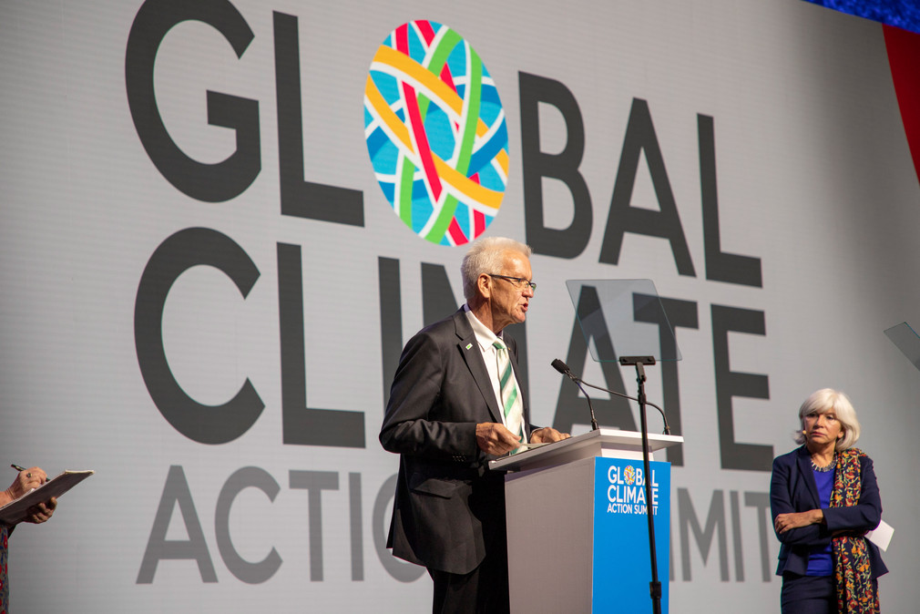 Ministerpräsident Winfried Kretschmann bei seiner Rede auf der internationalen Klimakonferenz Global Climate Action Summit (GCAS) in San Francisco (Foto: Staatsministerium Baden-Württemberg)