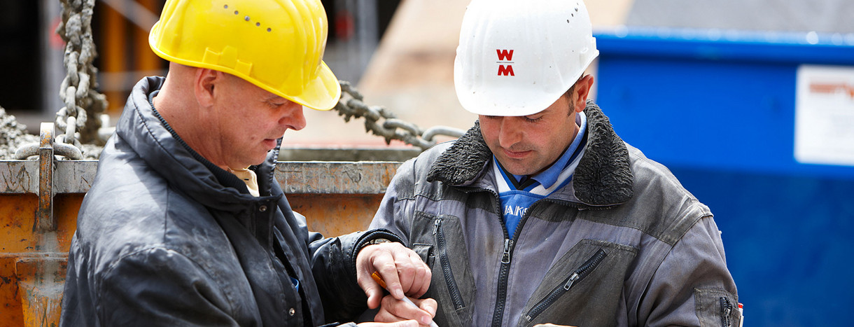 Bauarbeiter beim Hochbau (Plan) (Bild: © Leniger Fotografie GmbH)