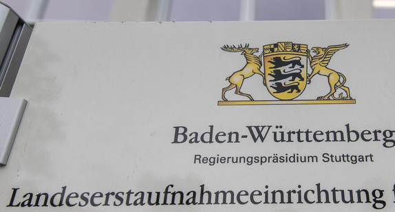 Landeserstaufnahmestelle für Flüchtlingen in Ellwangen Landeserstaufnahmestelle für Flüchtlingen in Ellwangen