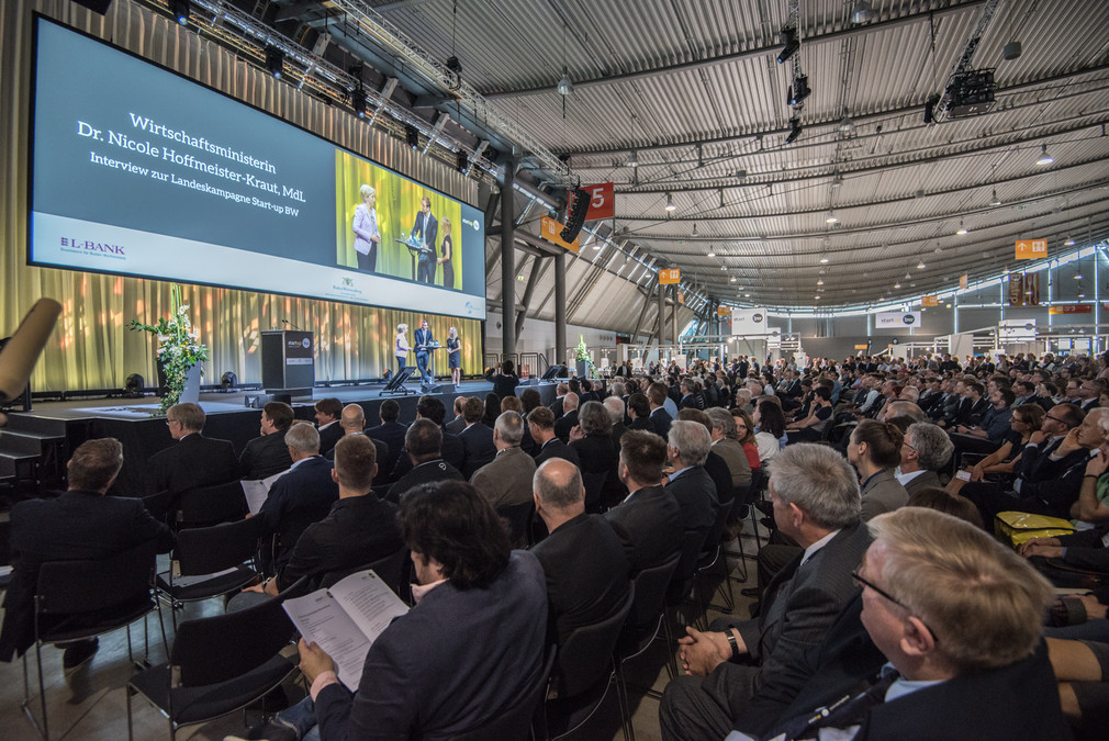 Start Up Gipfel der Landesregierung auf der Landesmesse Stuttgart