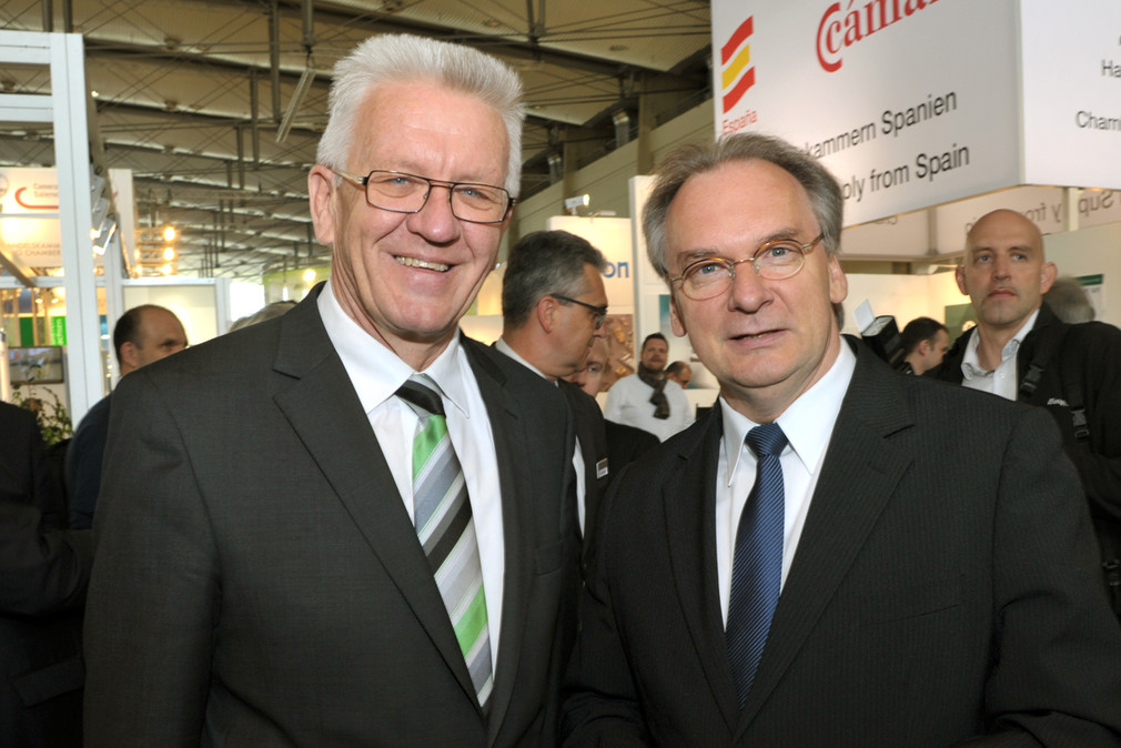Ministerpräsident Winfried Kretschmann (l.) und Sachsen-Anahlts Ministerpräsident Reiner Haseloff (r.)