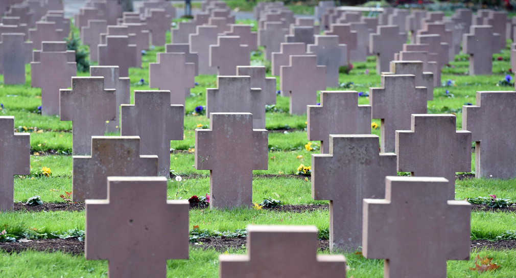 Ein Kriegsgräberfeld auf dem Hauptfriedhof Karlsruhe