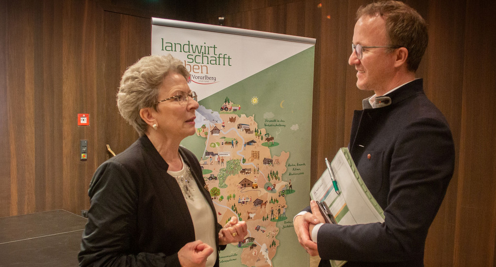 Staatsrätin Barbara Bosch (links) und der Vorarlberger Landesrat Christian Gantner (rechts)