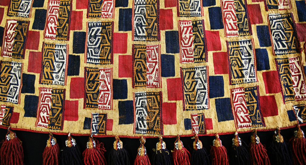Große Tasche mit langen Fransen (Detail), Peru, Inka-Kultur, Imperiale Phase, 15. – 16. Jh.