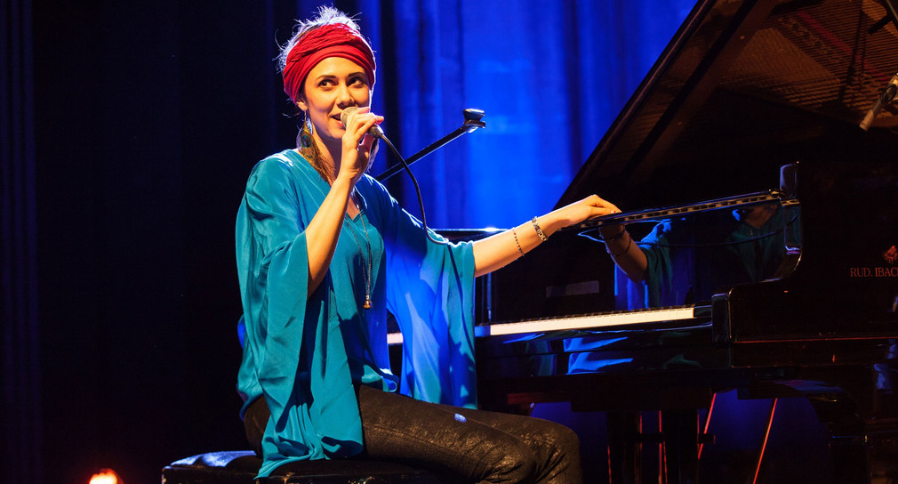Olivia Trummer, Preisträgerin des Landesjazzpreis Baden-Württemberg 2019.