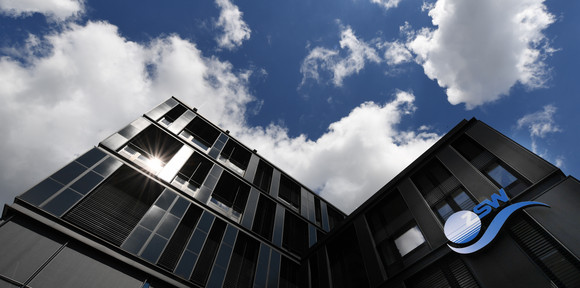 Termin im Zentrum für Sonnenenergie- und Wasserstoff-Forschung Baden-Württemberg (ZSW) in Stuttgart, im Rahmen der Sommerreise „Umweltschutz, CO²-neutrale Produktion und Recycling: Baden-Württembergs Wirtschaft auf dem Weg zur nachhaltigen Produktion“